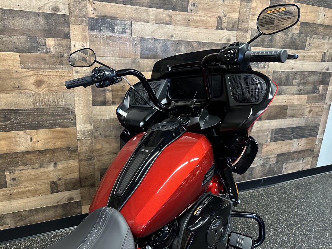 2025 Harley-Davidson Road Glide Brilliant Red - Black Finish FLTRX - Photo 6