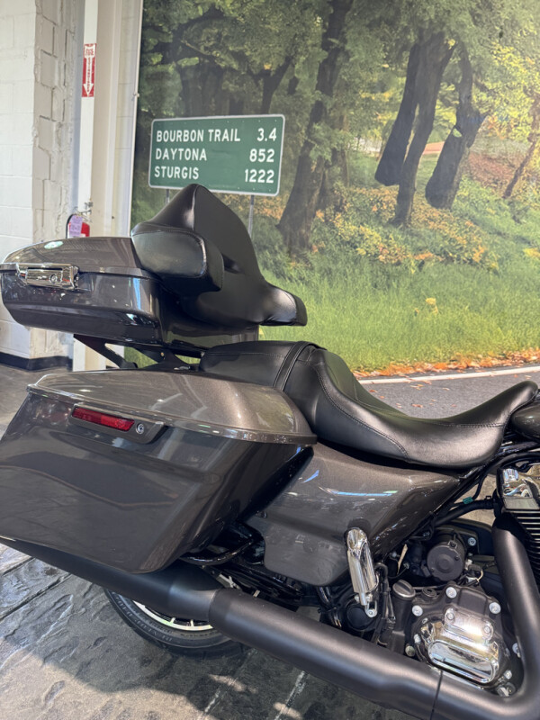 2023 Harley-Davidson Street Glide Special - Photo 5