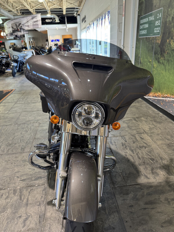 2023 Harley-Davidson Street Glide Special - Photo 7
