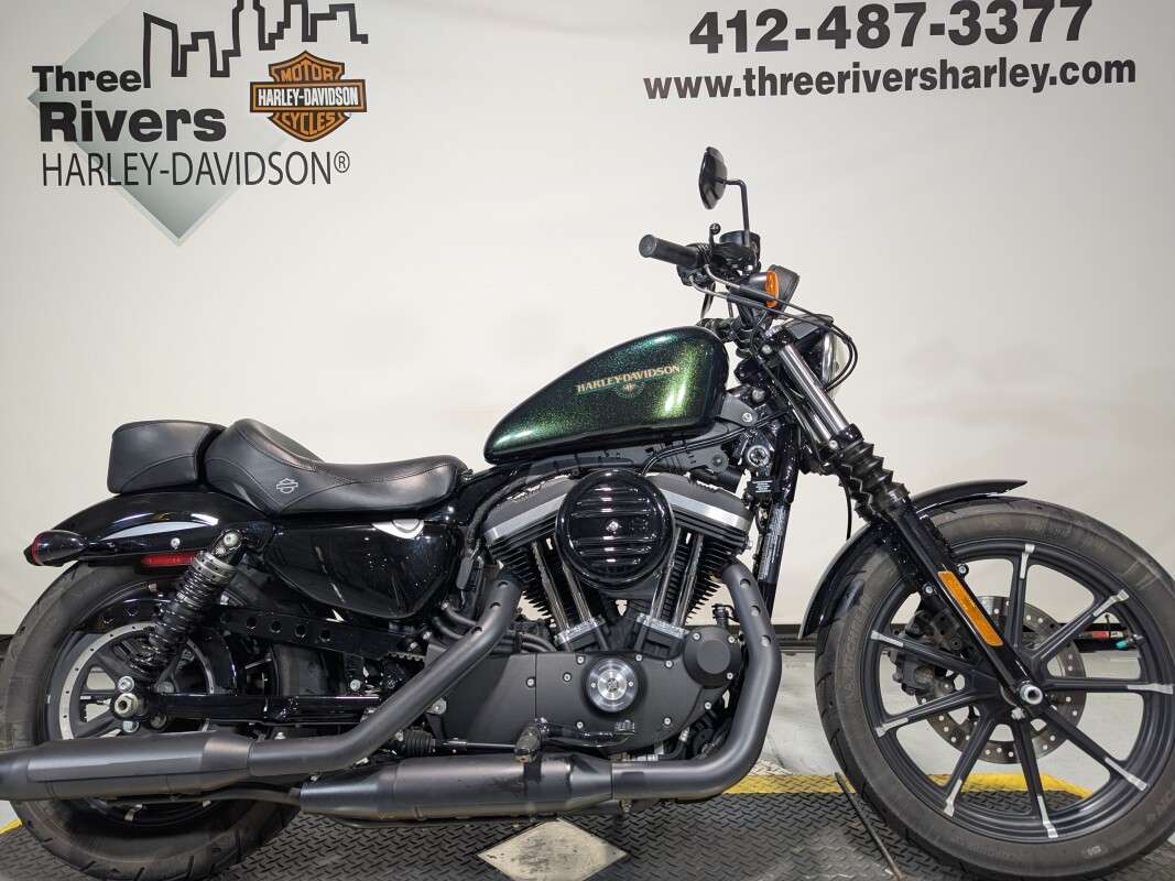Pre-owned 2018 Harley-Davidson® Iron 883™ Hard Candy Chameleon