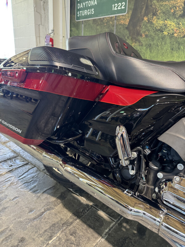 2021 Harley-Davidson Road Glide Special - Photo 6