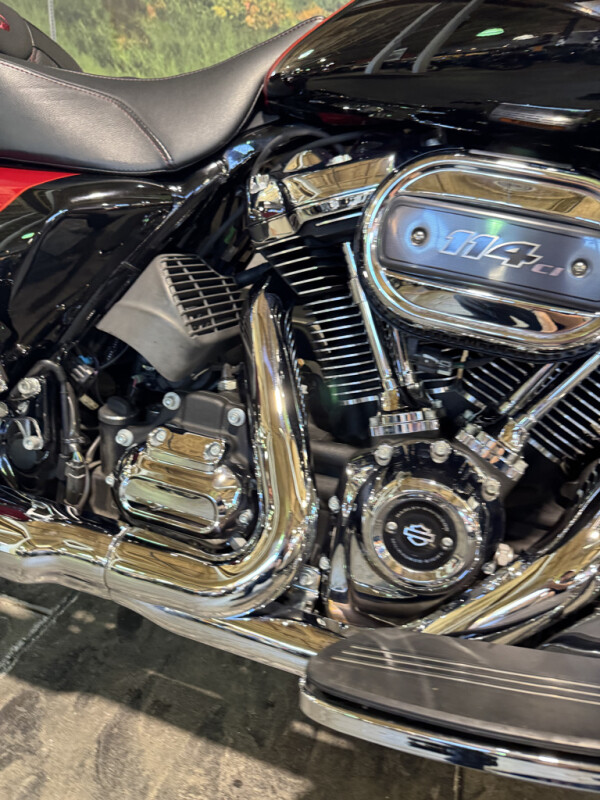 2021 Harley-Davidson Road Glide Special - Photo 4