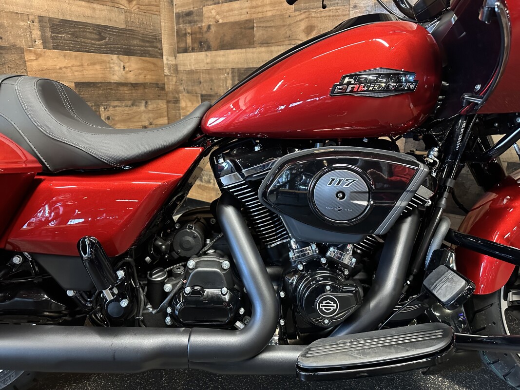 2025 Harley-Davidson Road Glide Brilliant Red - Black Finish FLTRX - Photo 10