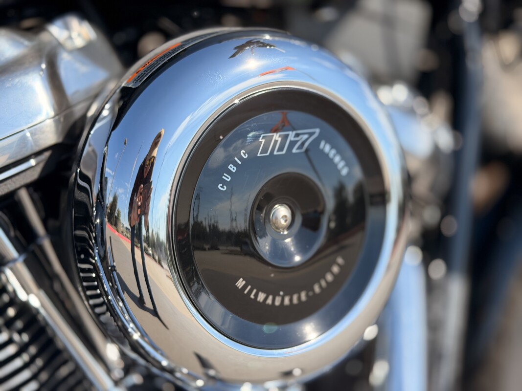 2025 Harley-Davidson Street Bob FXBB Vivid Black w/Laced Wheels - Photo 10