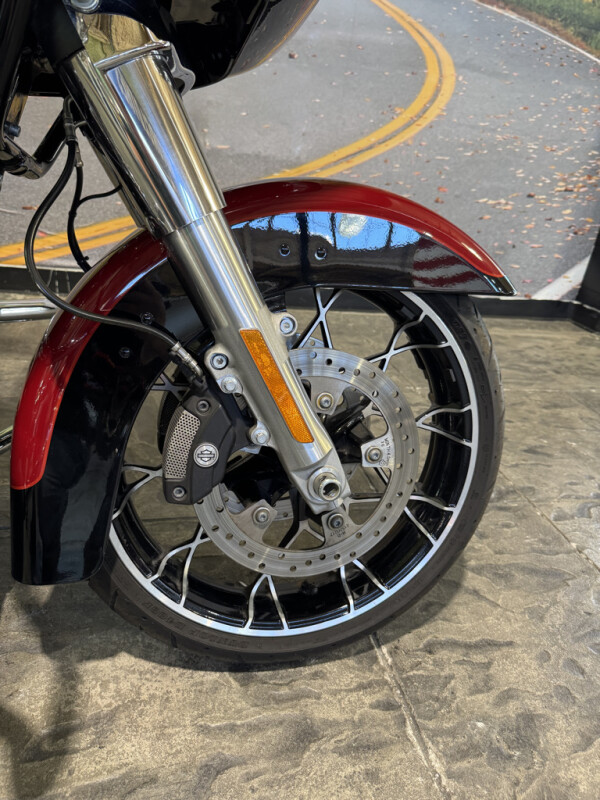 2021 Harley-Davidson Road Glide Special - Photo 9