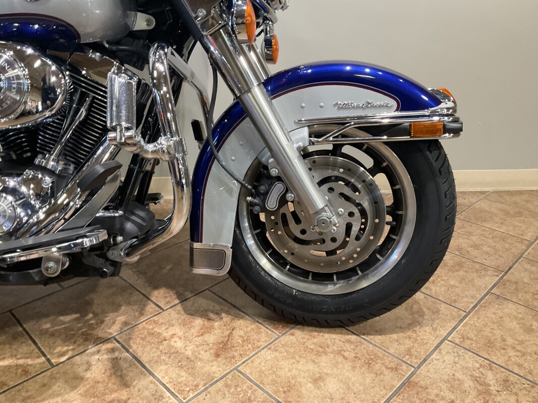 2017 Harley-Davidson Ultra Limited Two-Tone Superior Blue/Billet Silver FLHTK - Photo 7