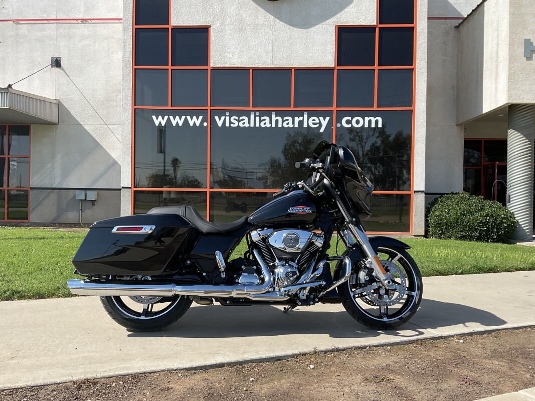 FLHX 2025 Street Glide