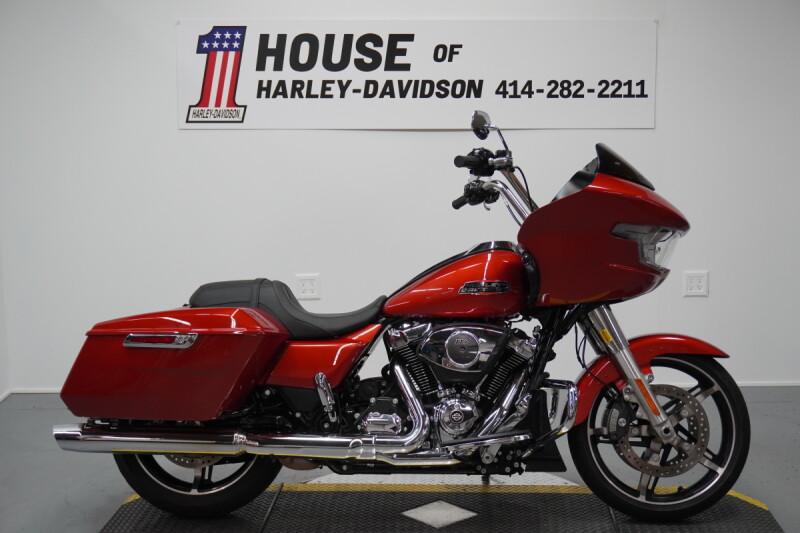 2024 Harley-Davidson® Road Glide® Whiskey Fire