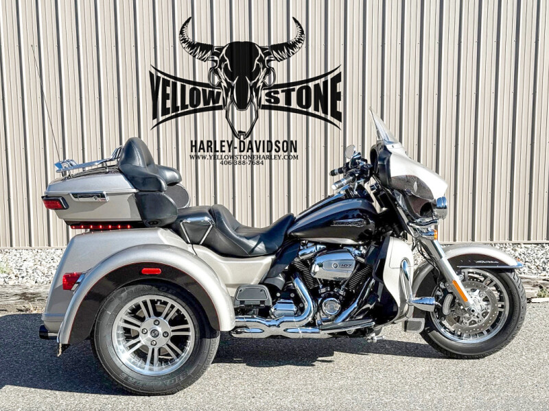 2018 Harley-Davidson® Tri Glide® Ultra SILVER FORTUNE & SUMATRA BROWN