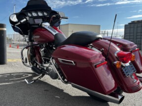 2021 Harley-Davidson® Street Glide® Billiard Red thumb 1