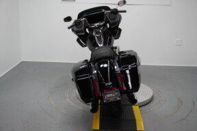 2024 Harley-Davidson® Road Glide® Vivid Black thumb 0