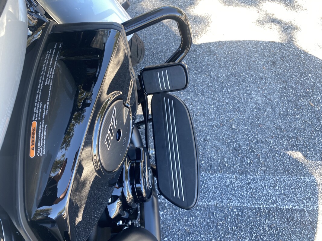 2024 Harley-Davidson Road Glide - Photo 8