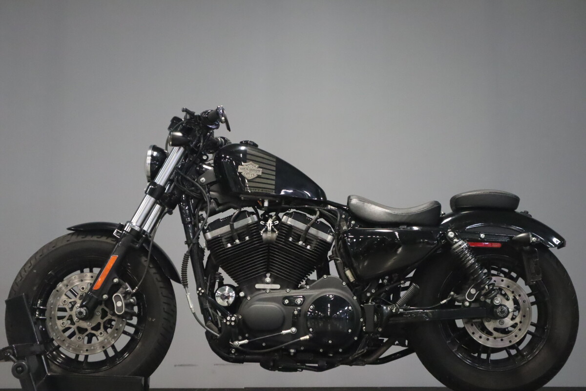 2016 Harley-Davidson Forty-Eight XL 1200X - Photo 5