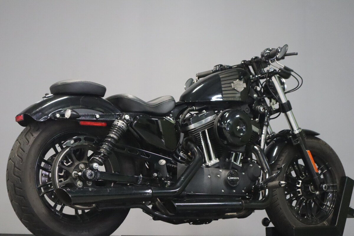 2016 Harley-Davidson Forty-Eight XL 1200X - Photo 8