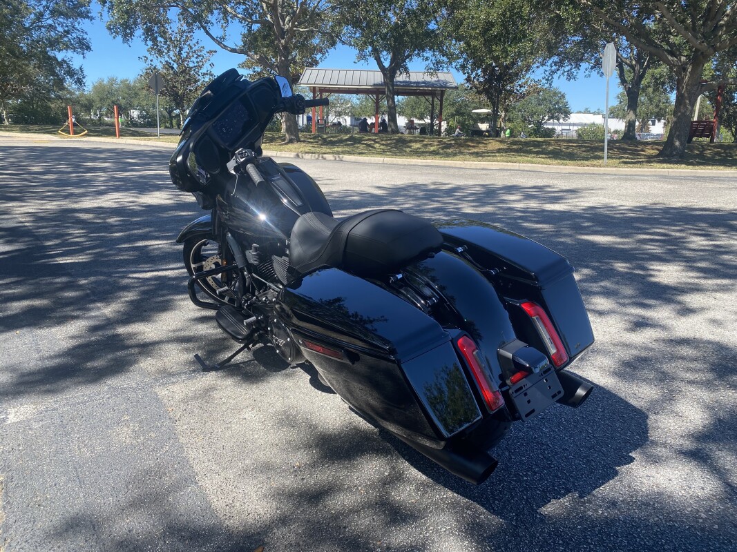 2025 Harley-Davidson Street Glide - Photo 8