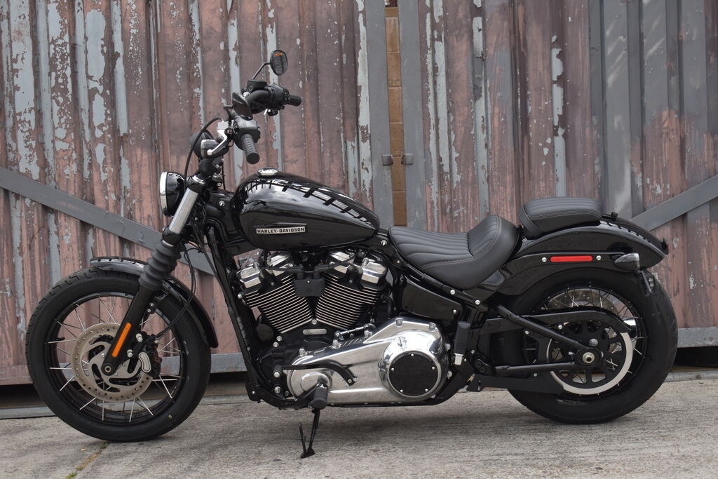 2025 Harley-Davidson® Street Bob® FXBB