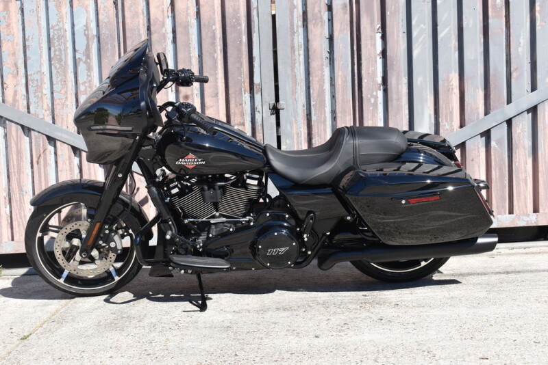 2025 Harley-Davidson® Street Glide® FLHX