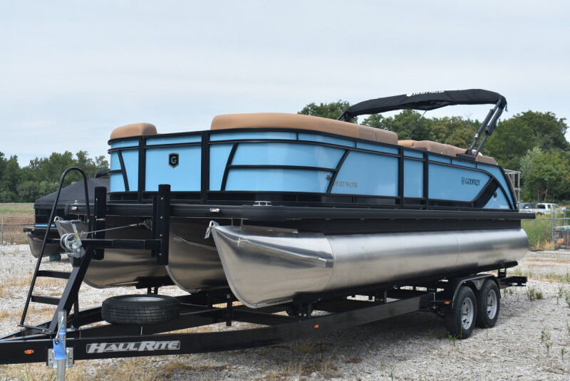 2026 Sweetwater 2286 SFL Tritoon ~200Hp 4 Stroke Engine with $20,000 in Custom Options.  