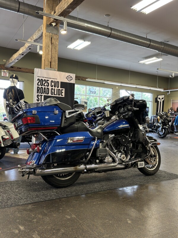 Harley-Davidson Electra Glide Ultra Limited 2010 BLUE/BLK - Photo 2