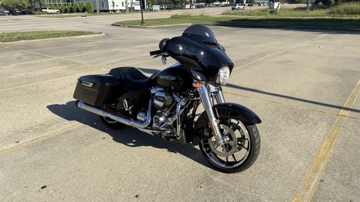 2023 Harley-Davidson Street Glide