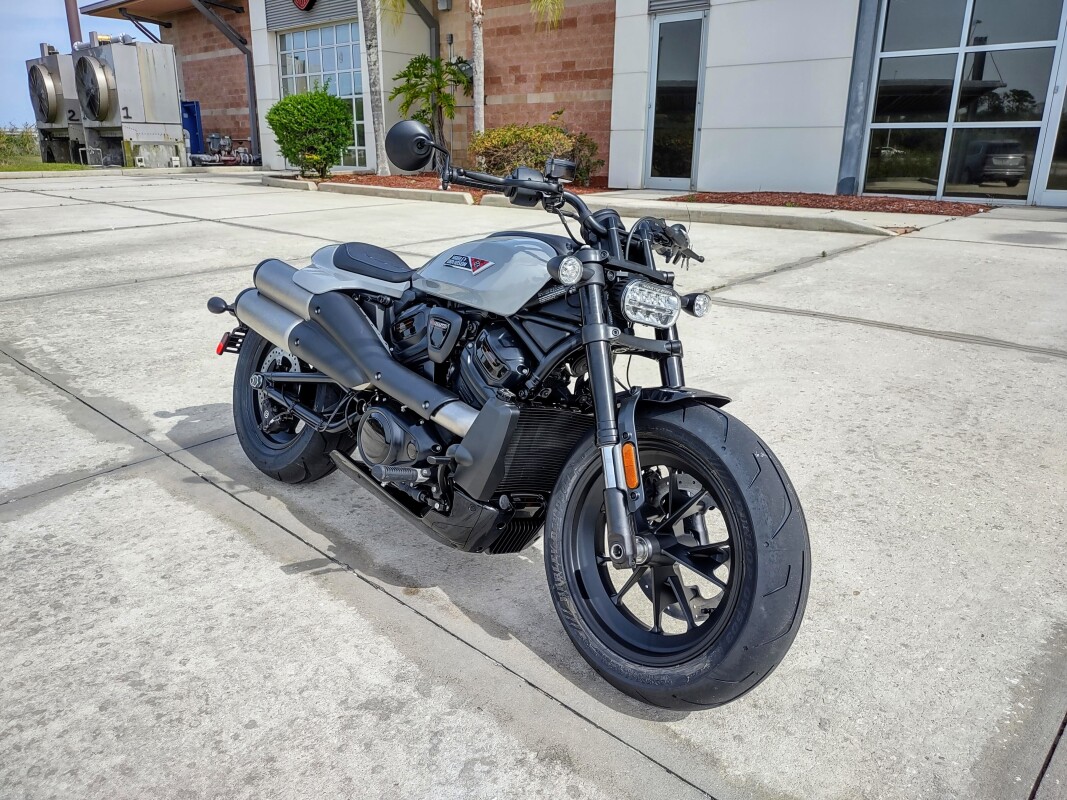 Sportster S
