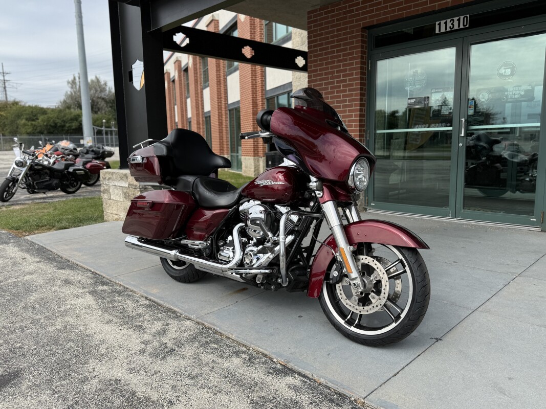 FLHXS 2014 Street Glide Special - Photo 2