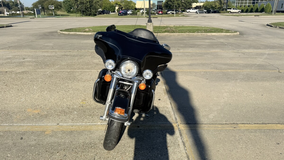 2012 HD FLHTCU103 - Photo 6