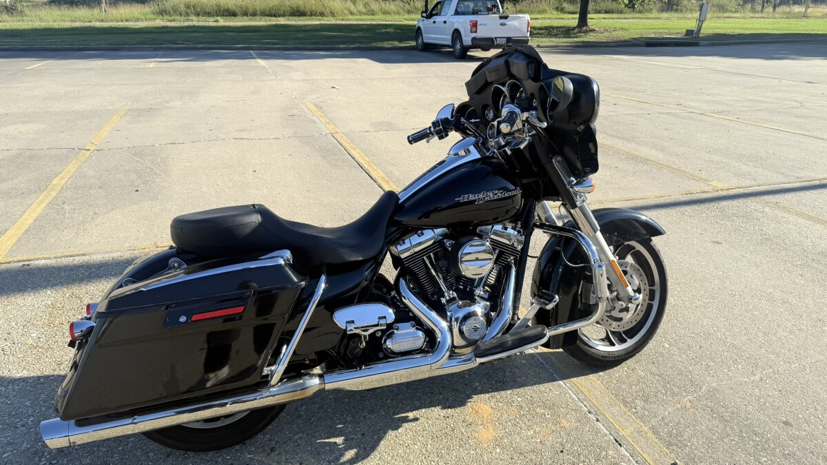 2013 Harley-Davidson Street Glide - Photo 4