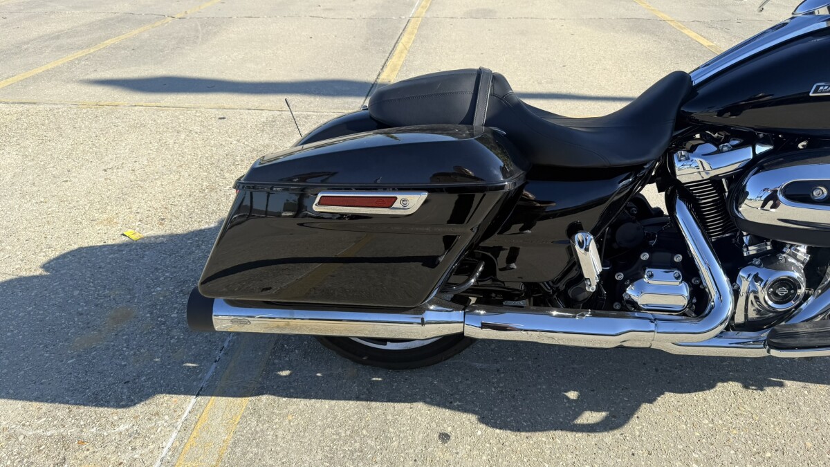 2023 Harley-Davidson Street Glide - Photo 9