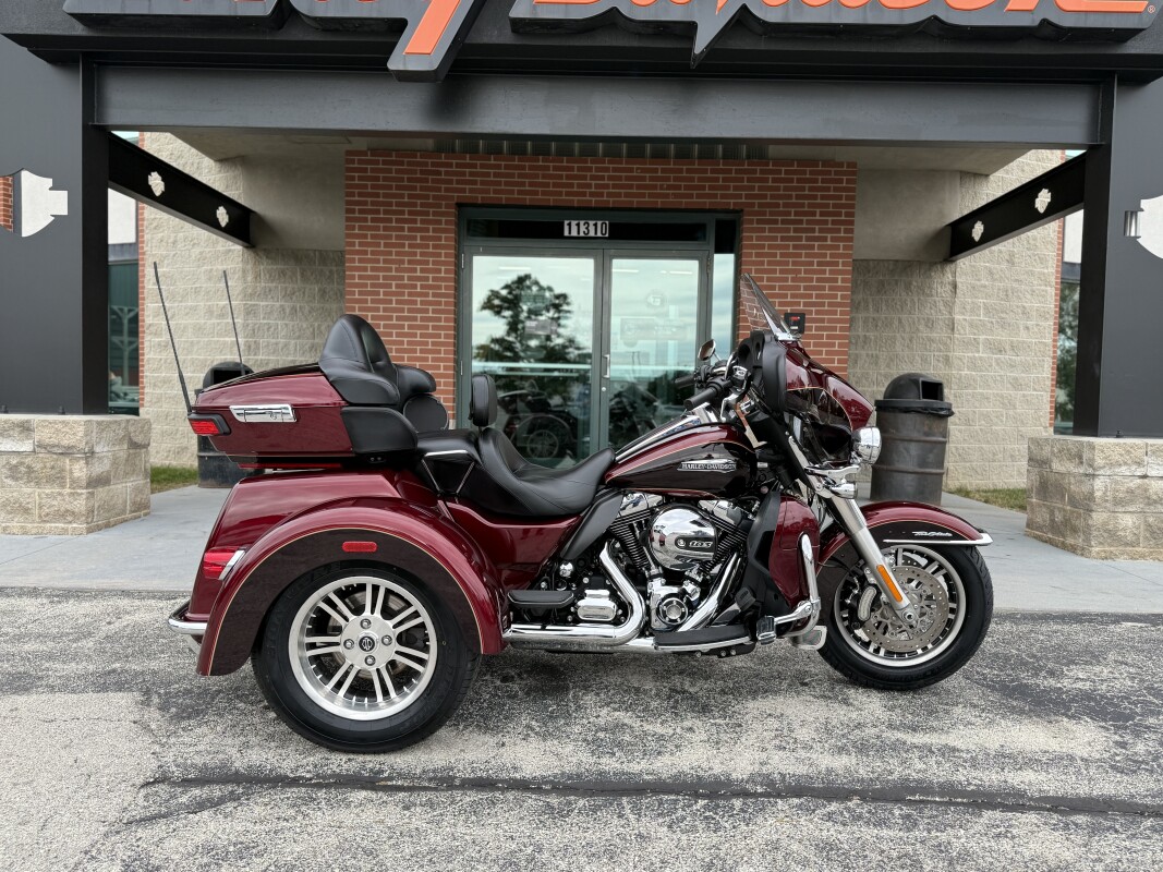 FLHTCUTG 2014 Tri Glide Ultra