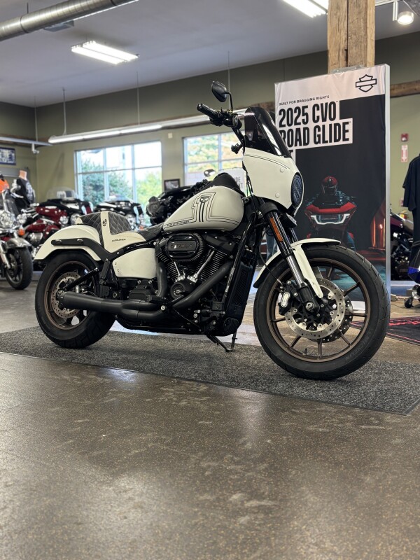 Harley-Davidson Low Rider S 2021 FXLRS BLACK