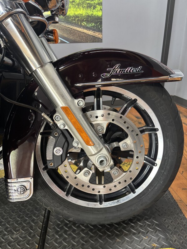 2014 Harley-Davidson Electra Glide Ultra Limited MYS RED/CAYENNE W/ PINSTRIP - Photo 2