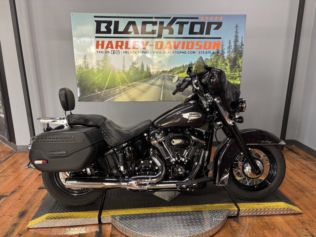 2021 Harley-Davidson Heritage Classic 114 BLACK JACK METALLIC W/PINST