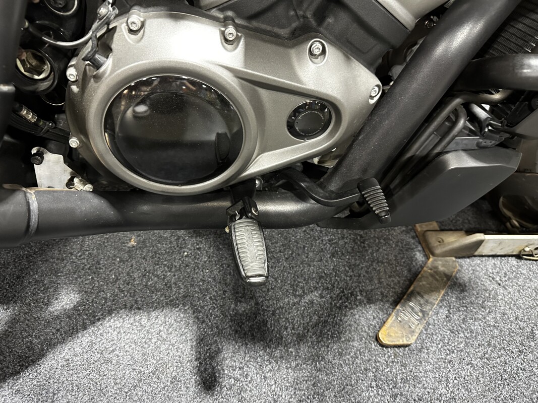 Harley-Davidson Nightster 2022 RH975 BLACK - Photo 4