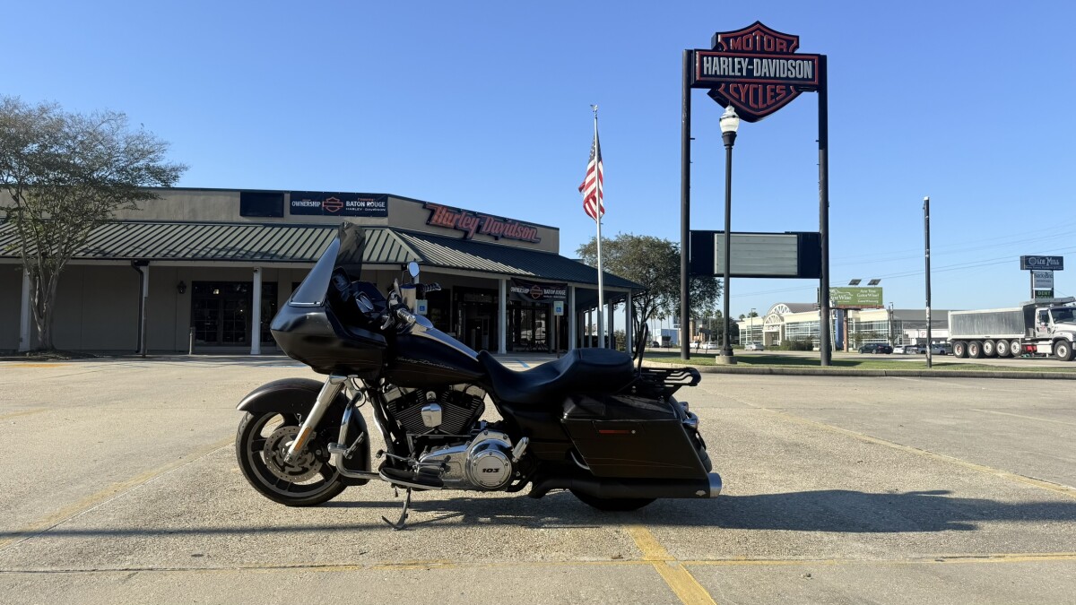 2013 Harley-Davidson Road Glide Custom - Photo 6