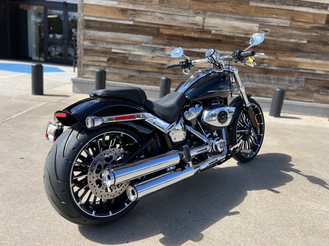 2025 Harley-Davidson Breakout Vivid Black - Photo 8