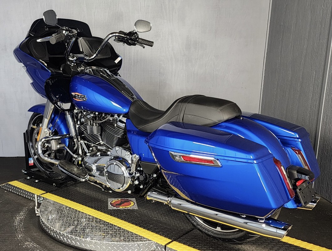 2025 Harley-Davidson Road Glide FLTRX BLUE BURST - Photo 10