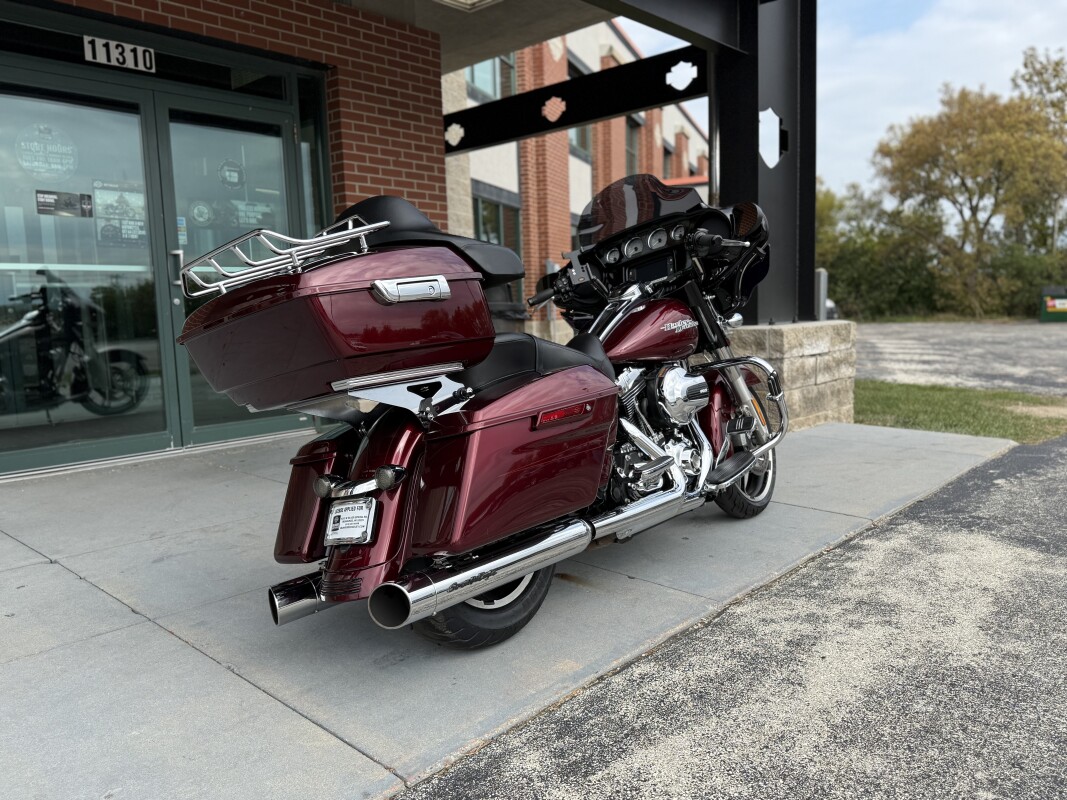 FLHXS 2014 Street Glide Special - Photo 3