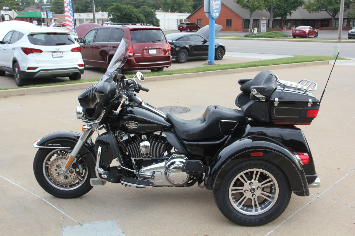 2009 Tri Glide Ultra Classic Vivid Black - Photo 3