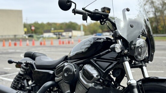 RH975 2022 Nightster - Photo 7