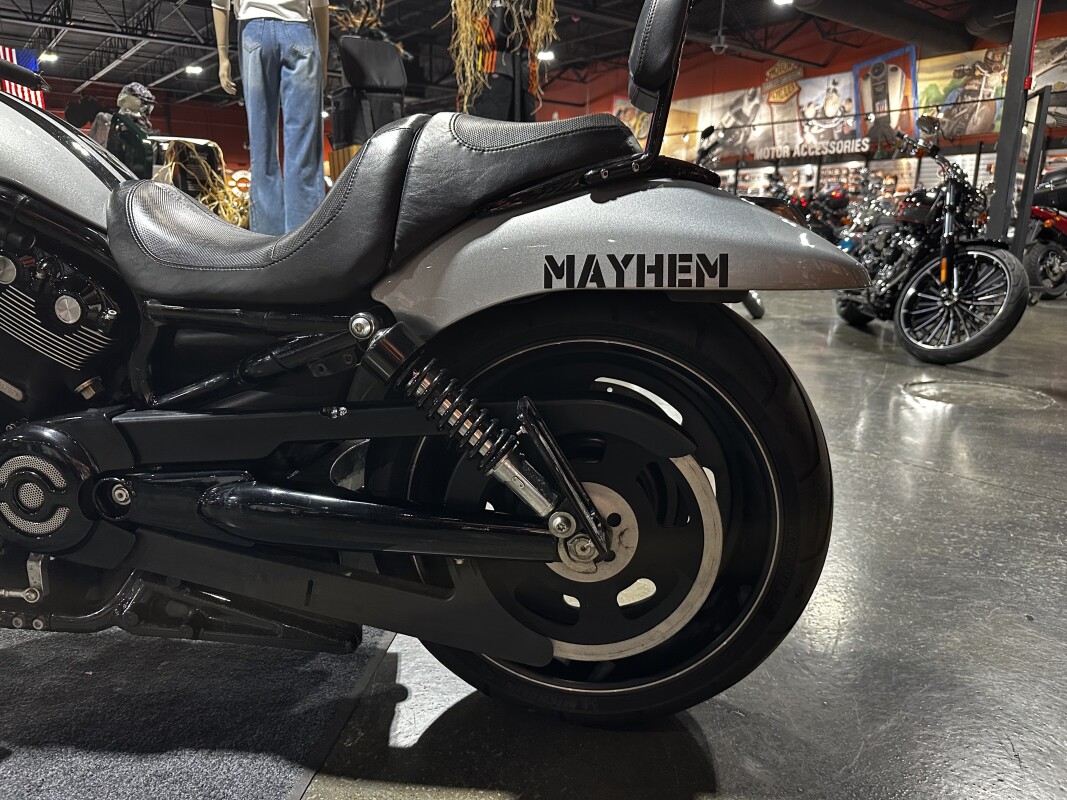 Harley-Davidson Night Rod Special 2011 SILVER - Photo 8