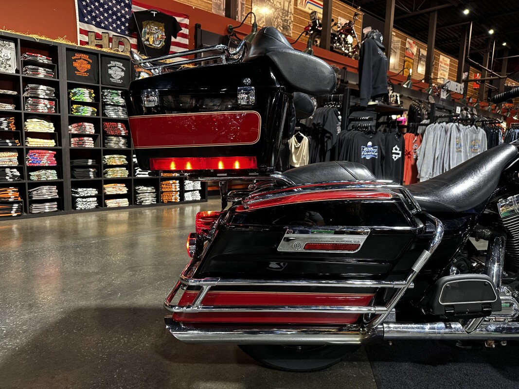 Harley-Davidson Electra Glide Classic 2005 FLHTCI RED/BLK - Photo 6