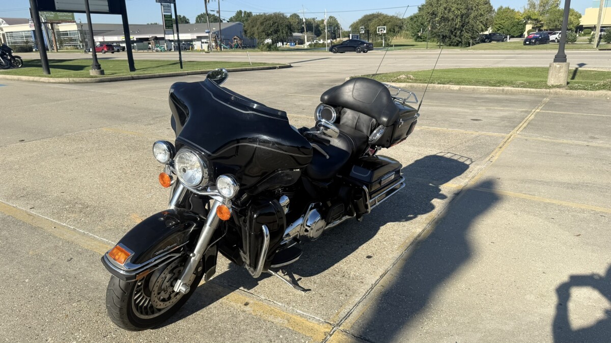 2012 HD FLHTCU103 - Photo 9
