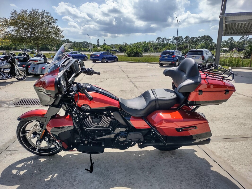 Street Glide Ultra - Photo 8