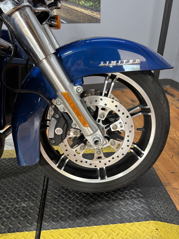 2022 Harley-Davidson Ultra Limited REEF BLUE/BLACK W/PS - Photo 3