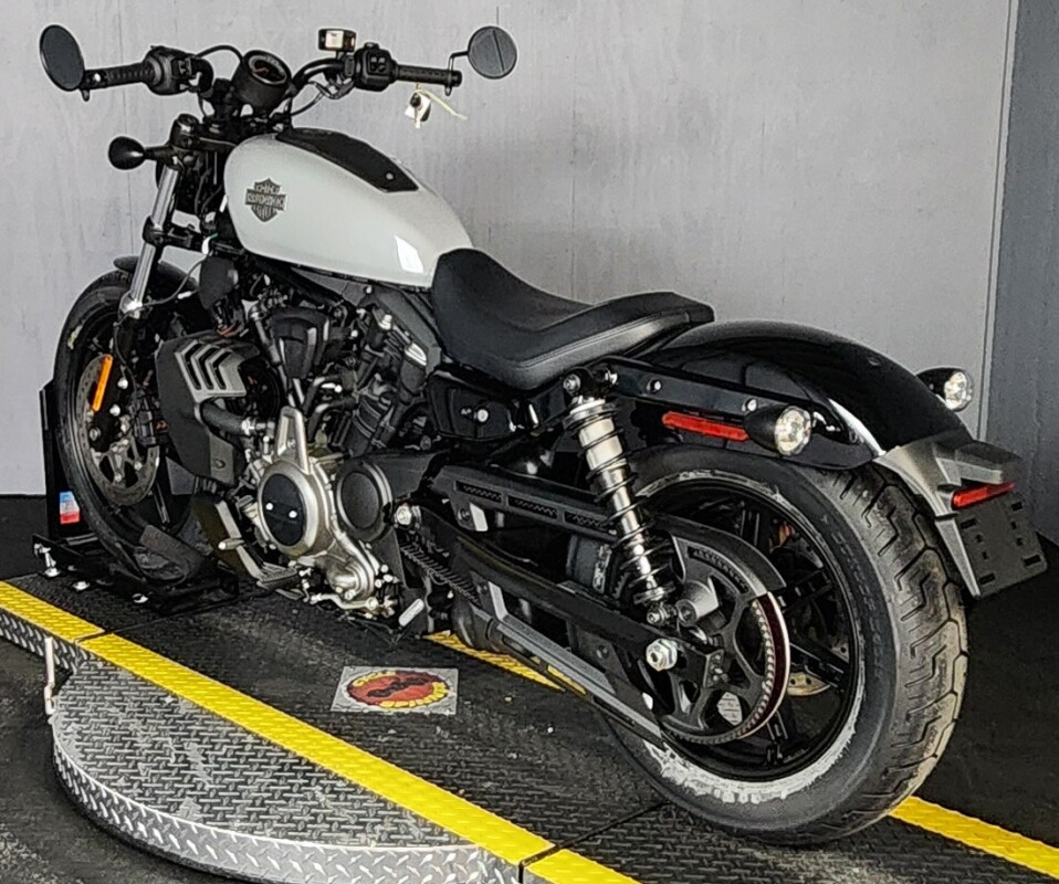 2025 Harley-Davidson Nightster RH975 BILLIARD GRAY - Photo 10