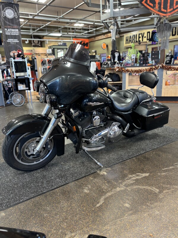 Harley-Davidson Street Glide 2008 FLHX BLACK PEARL - Photo 4