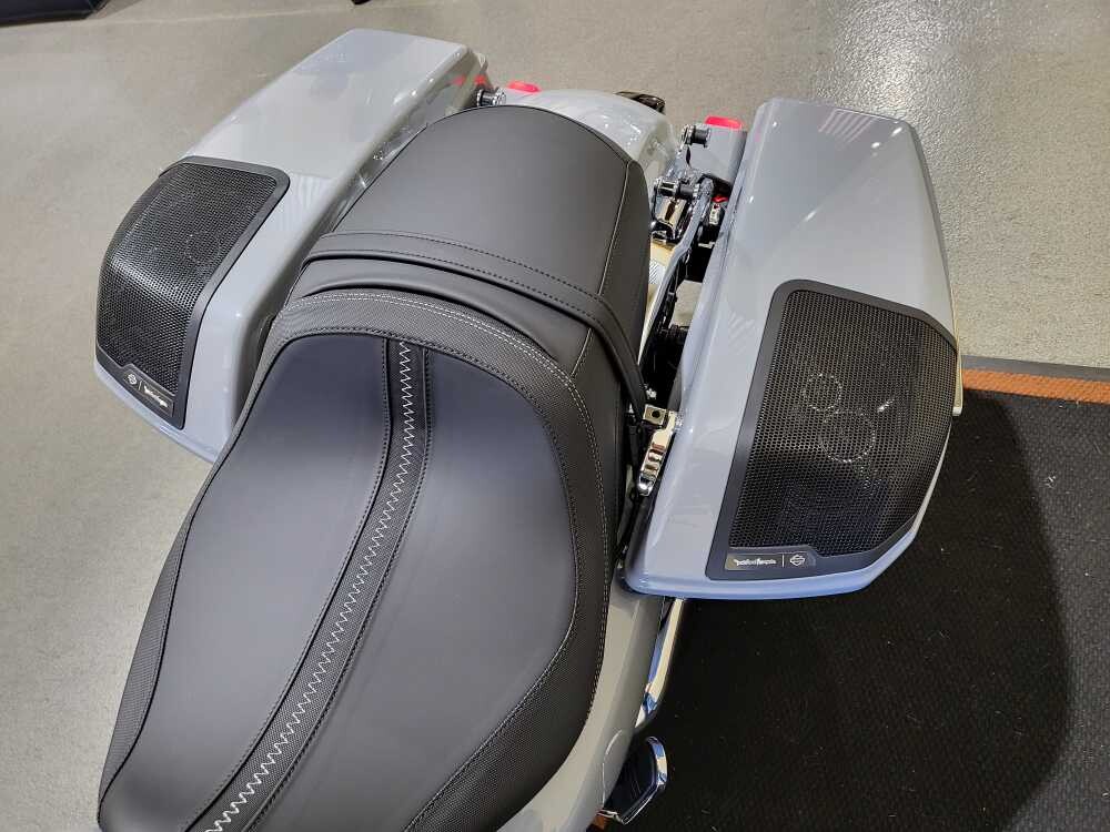 2025 Harley-Davidson Road Glide Billiard Gray - Photo 5