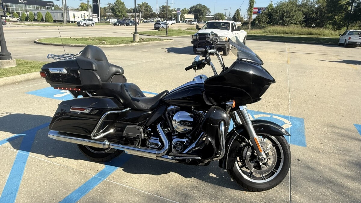 2016 Harley-Davidson Road Glide Ultra - Photo 2