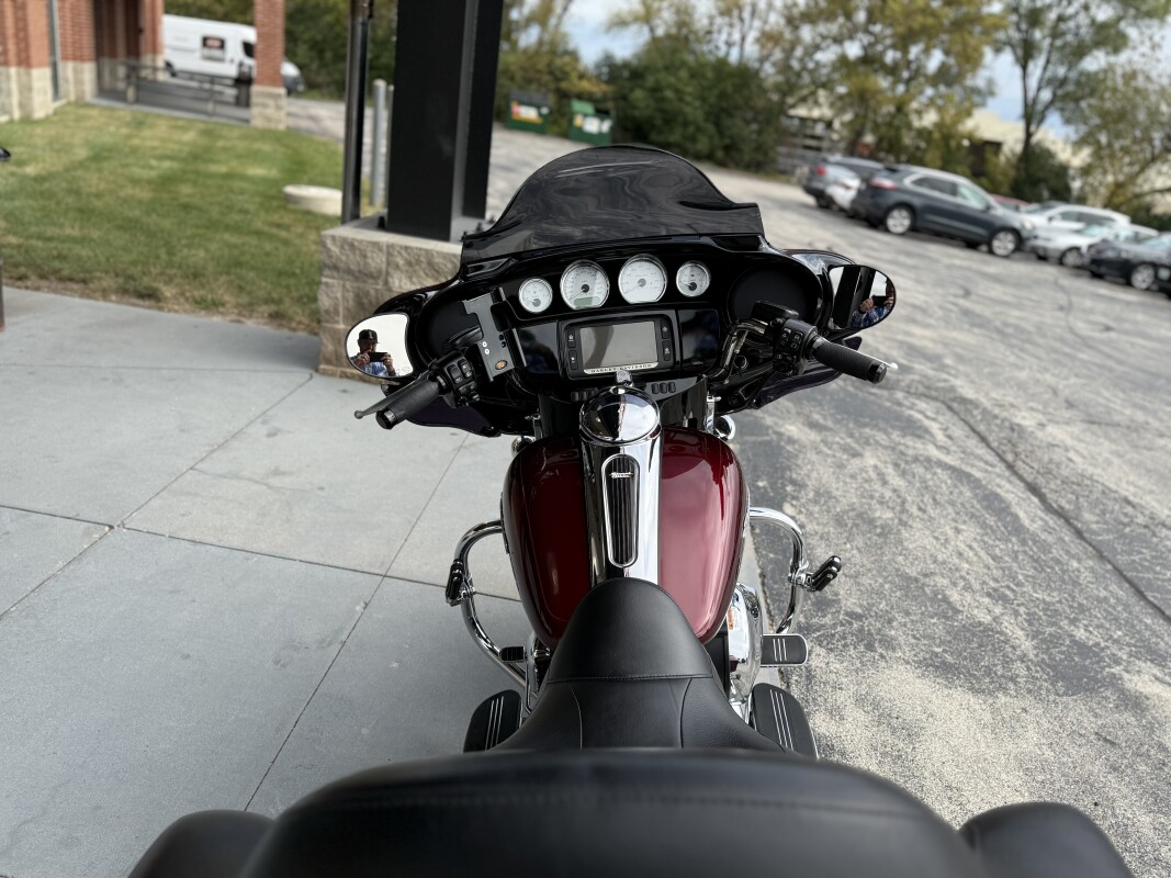 FLHXS 2014 Street Glide Special - Photo 5